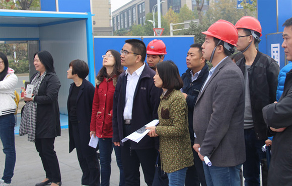 环保部蔡治国调研员到我司京台高速处初期雨水调蓄项目调研