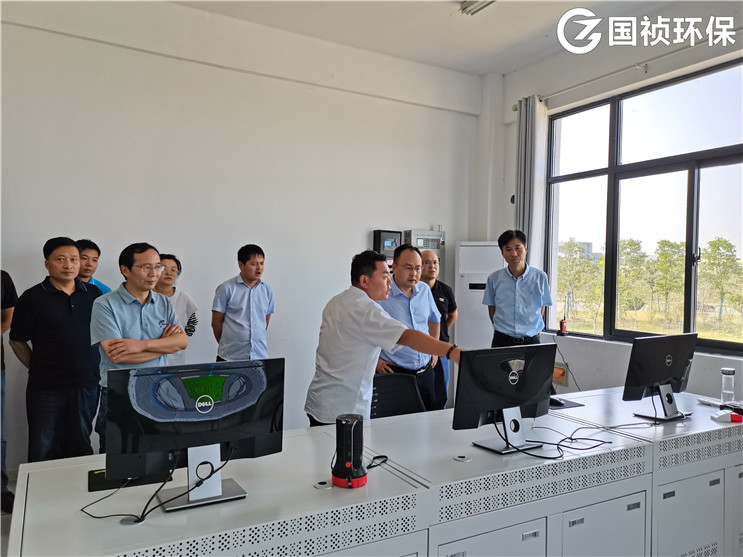 高新区生态环境局方明局长一行光临国祯环５鞑榱斓