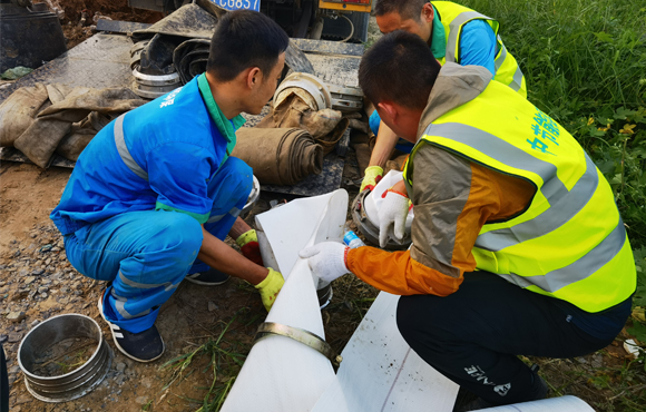 勇担社会责任，展示央企担任——富联官网抢险突击队在河南