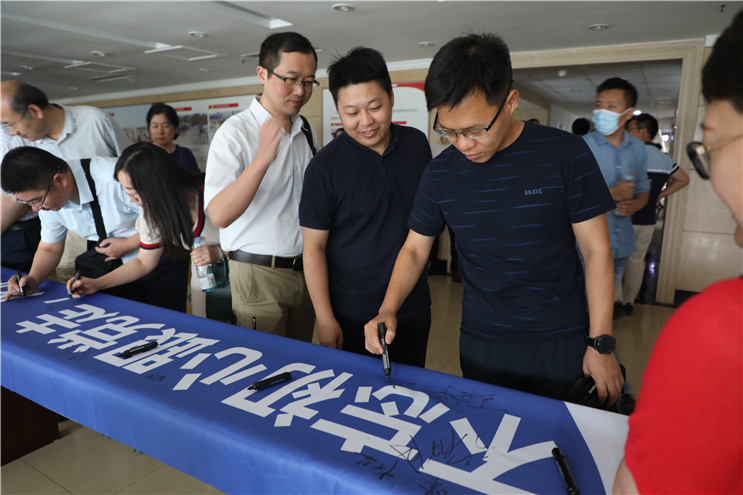 富联娱乐-妄想照进现实,致力成就将来!