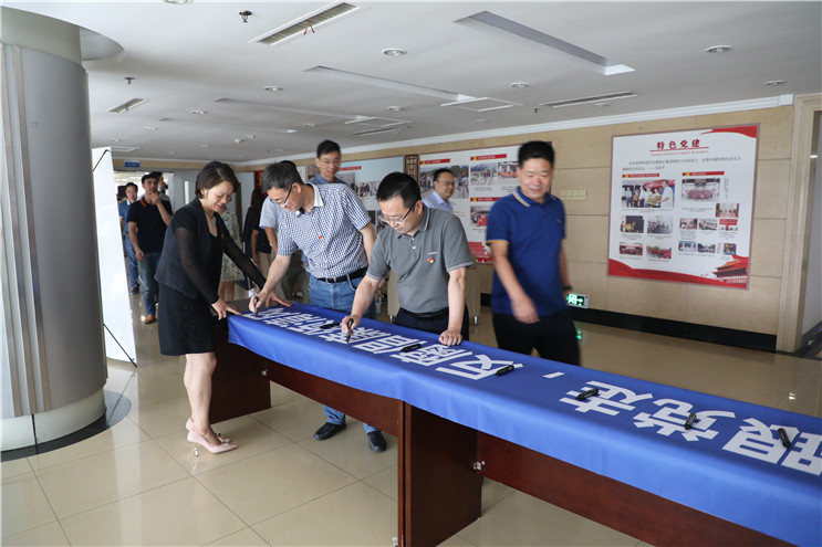 富联娱乐-妄想照进现实,致力成就将来!