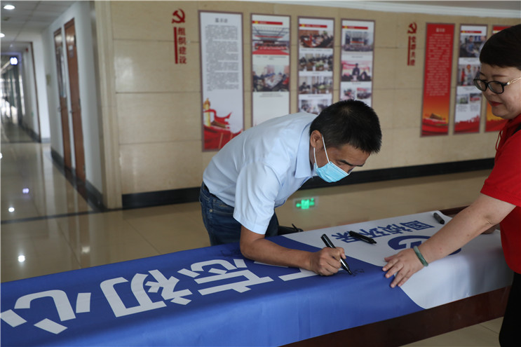 富联娱乐-妄想照进现实,致力成就将来!