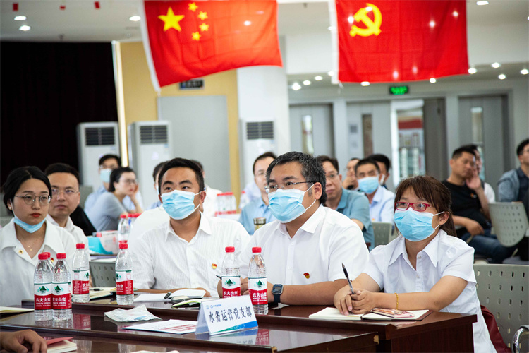 富联娱乐-妄想照进现实,致力成就将来!